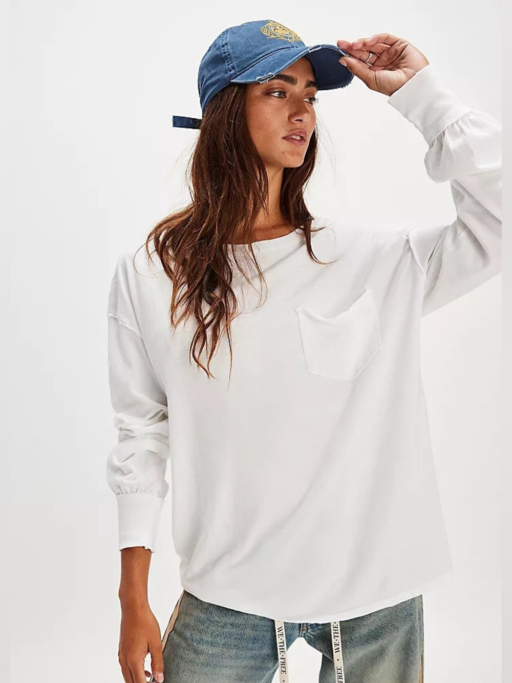 Free People x We the Free Fade into You Ivory Long Sleeve Pocket Tee
Size XS